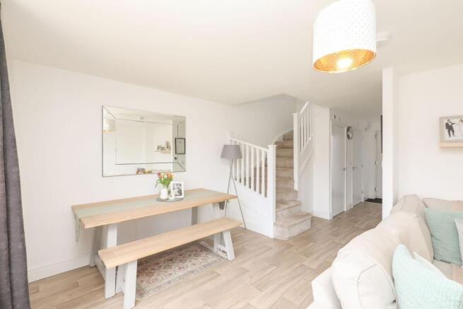 3 bed Terraced for sale Image 8