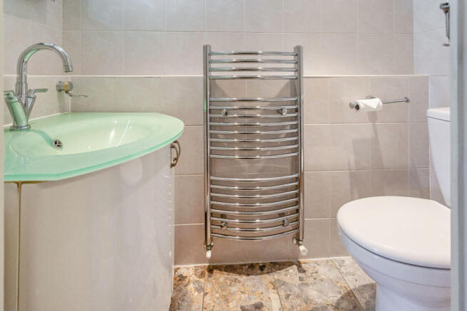 downstairs wc