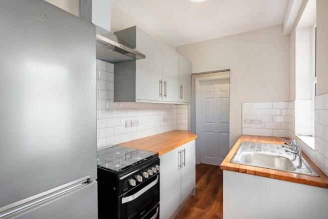 3 bed Terraced for sale Image 4