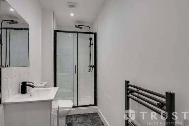 2 bed Terraced for sale Image 12