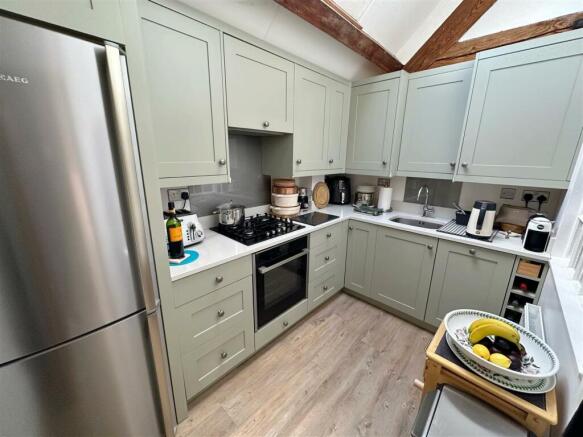 Kitchen.JPG