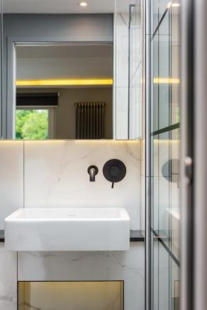 Ensuite Detail