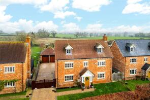 5, Lacemakers Close, Buckingham MK18 2FA