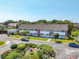 37, Bure Park, Christchurch BH23 4EF