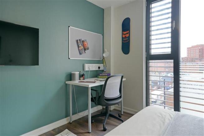 404, Gatecrasher Apartments, Sheffield, S1 - More