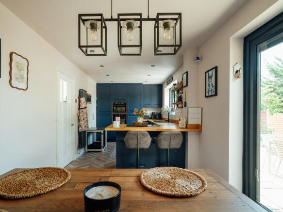 Kitchen / Dining Room