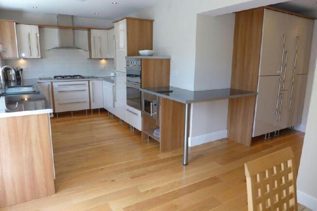 Kitchen/Dining/Famil