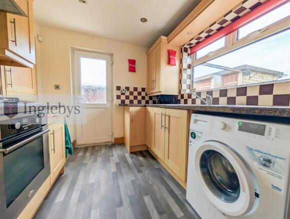 2 bed House for sale Image 8