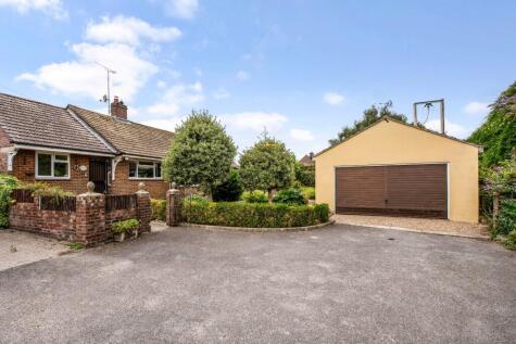 Chidden Close, East Meon, Petersfield, Hampshire