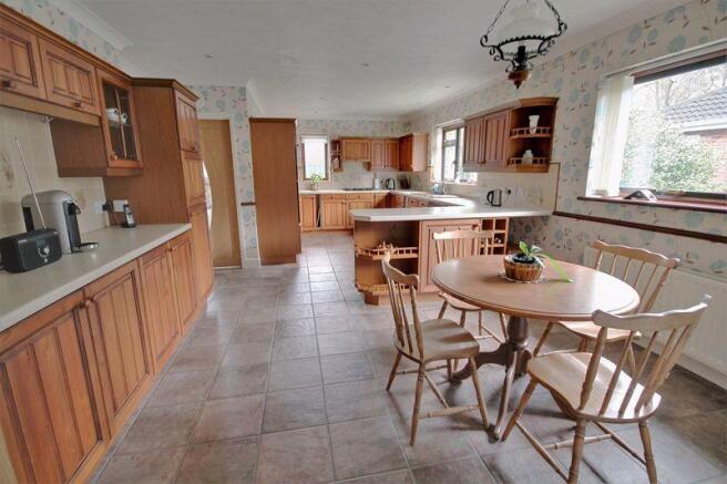 Kitchen Diner