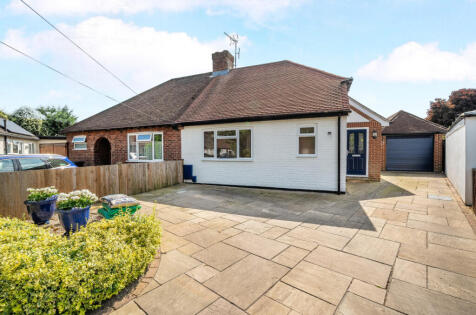 Apers Avenue, Woking, Surrey, GU22