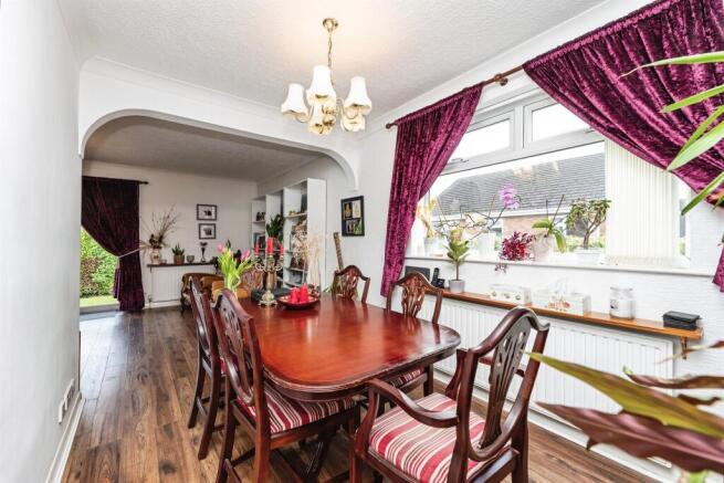 3 bed Detached Bungalow for sale Image 8