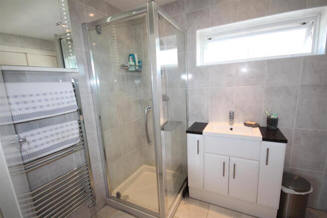En-suite shower room
