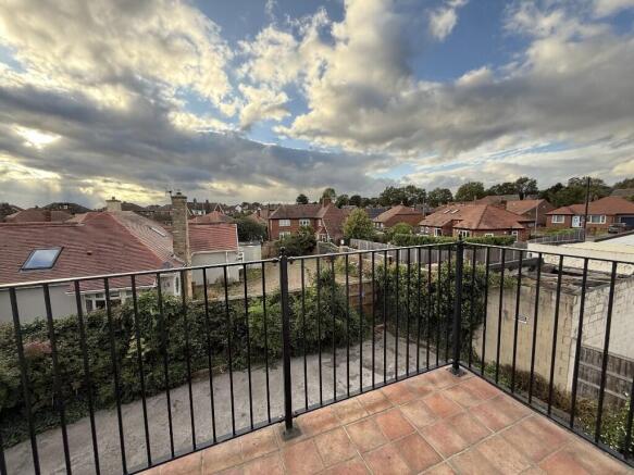 2 bed Duplex for sale Image 4