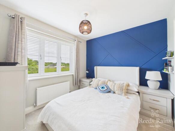 4 bed Detached for sale Image 11