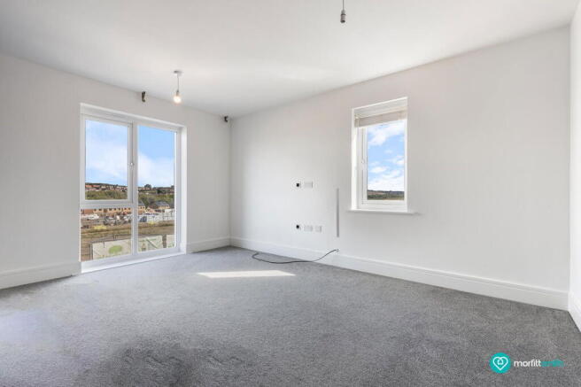 4 bed Semi-Detached for sale Image 10