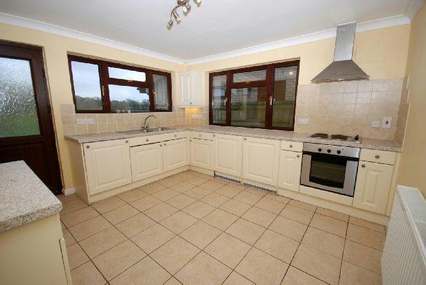 Kitchen/Breakfast Ro