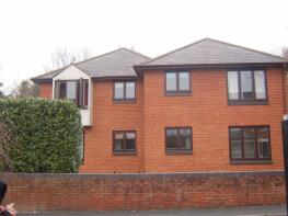 Flat 3, Binfields, St James Terrace, Farnham GU9 7LH