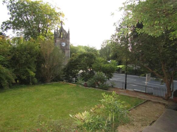 2 bed Flat to rent Image 7