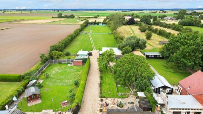 Photo 35