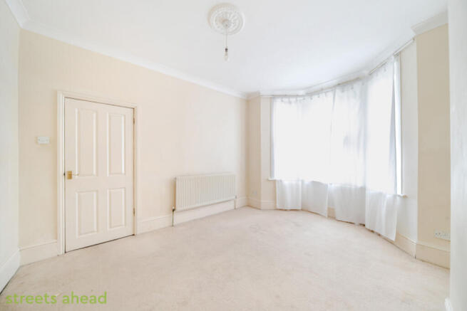 0c060431-c23f-4a0...