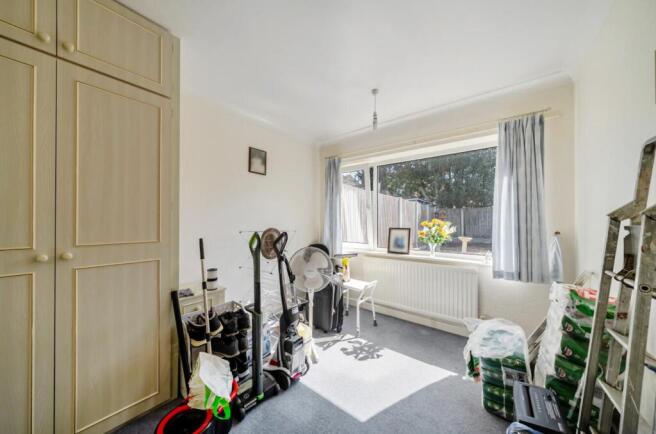 3 bed Semi-Detached Bungalow for sale Image 9