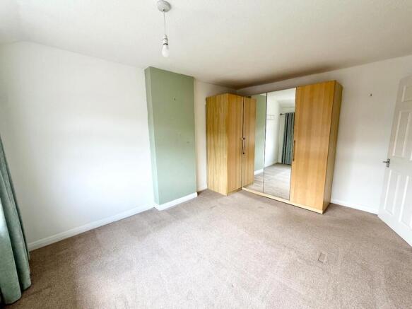 3 bed Semi-Detached for sale Image 5
