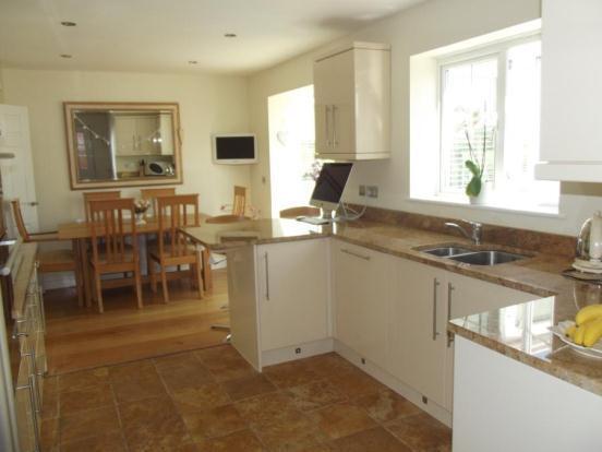 Part View Kitchen