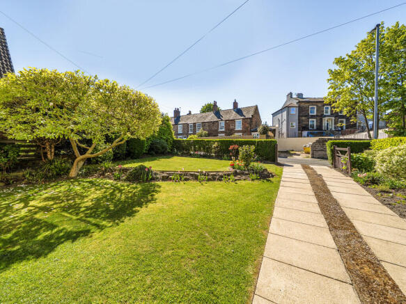 3 bed Detached for sale Image 8