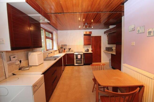 Kitchen/breakf...