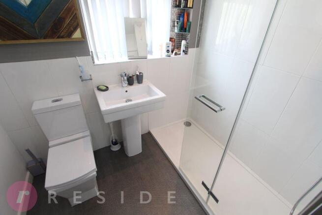 2 bed Semi-Detached Bungalow for sale Image 10
