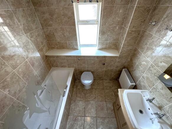 Contemporary Bathroom 498