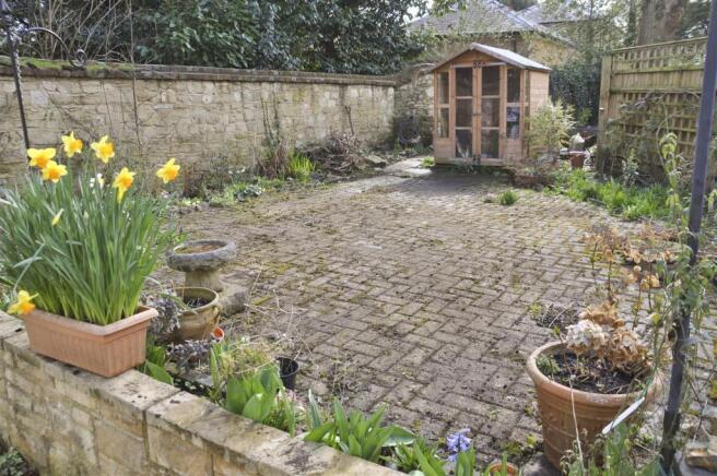 back garden 1.jpg