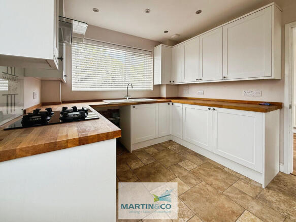 3 bed Semi-Detached for sale Image 5