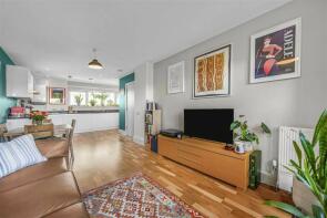 34, Monmouth Court, Coopers Road, London SE1 5YA