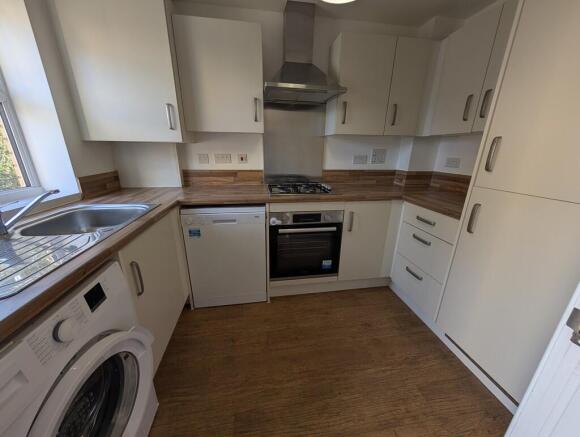 PXL_20251205_1037...