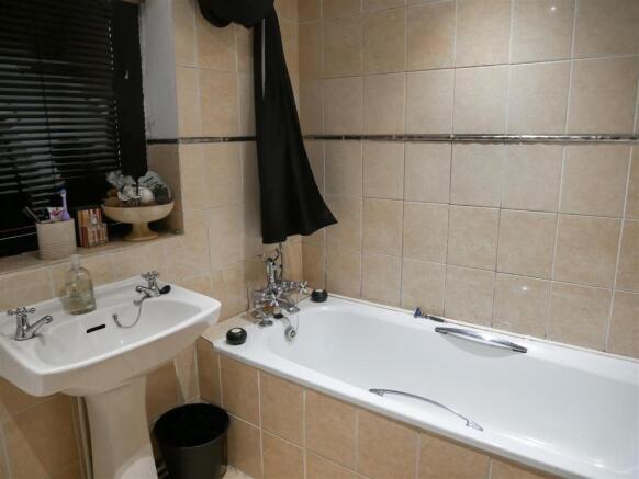 Ground Floor Bathroom