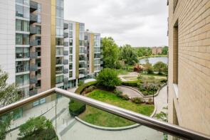 Flat 25, Waterside Apartments, Goodchild Road, Hackney, London N4 2AJ