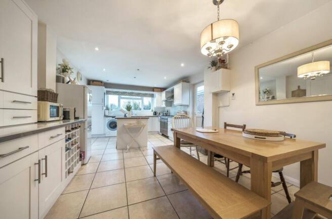 Kitchen/Dining Room