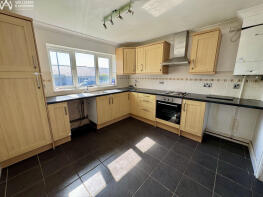 15, Maes Bwcle, Llanfechell, Amlwch LL68 0RB