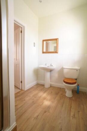 En-Suite To Bed 1