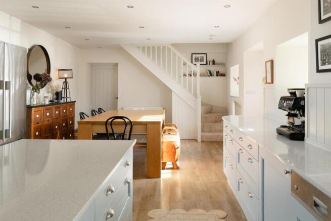 Kitchen/Breakfast Room