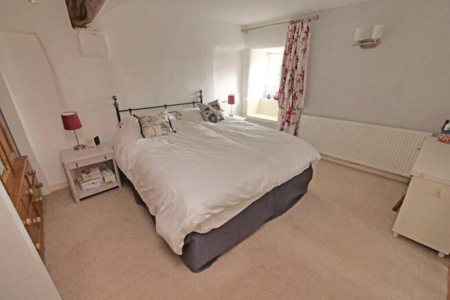 3 bed Cottage for sale Image 11
