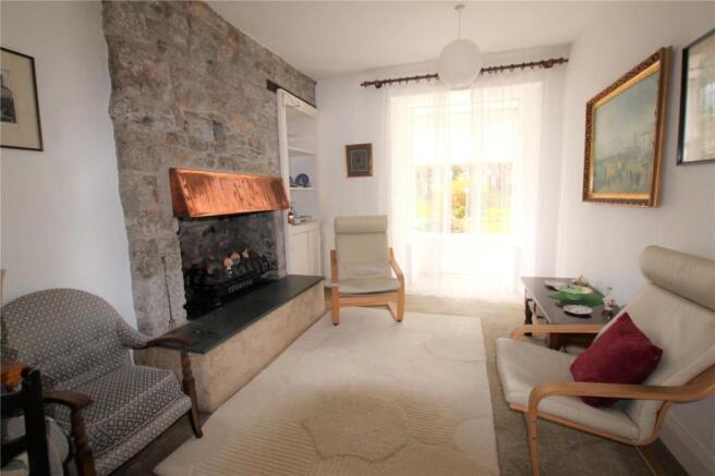 Sitting/Dining Room