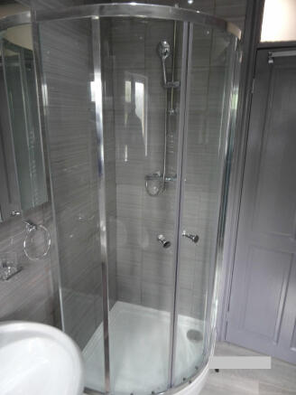 Shower room 1