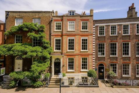 The Green, Richmond TW9