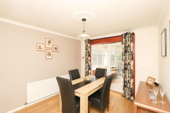 3 bed Detached for sale Image 9