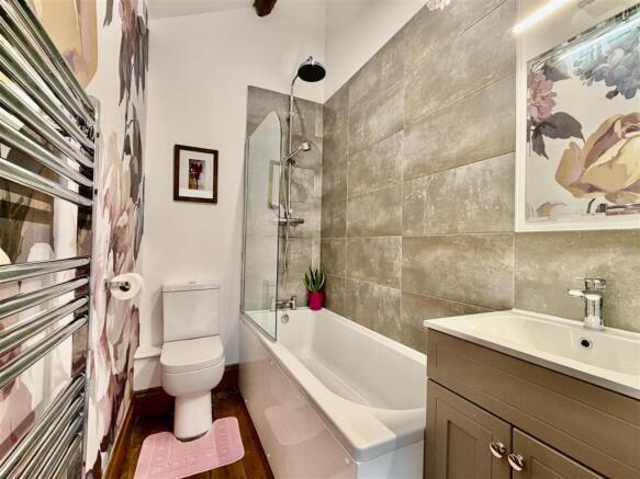 2 bed Character Property for sale Image 7