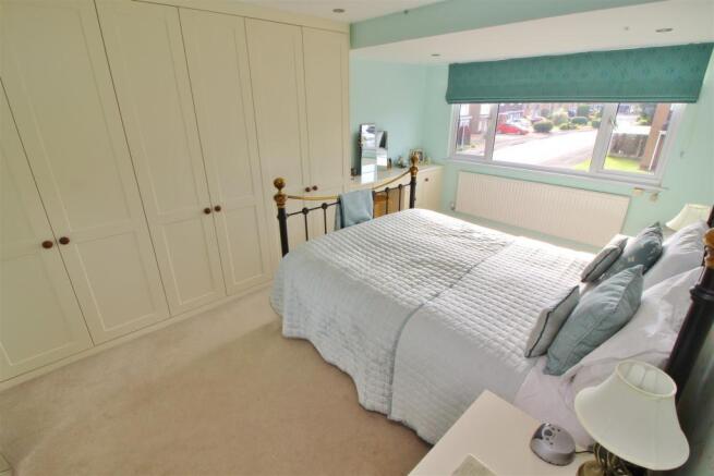 19 Bed 1.JPG