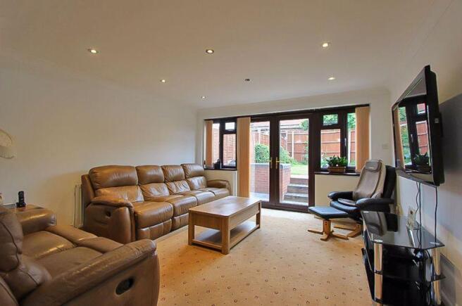 SITTING ROOM